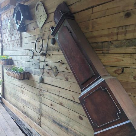 The Old Hay Barn Apartment Bursledon Bagian luar foto