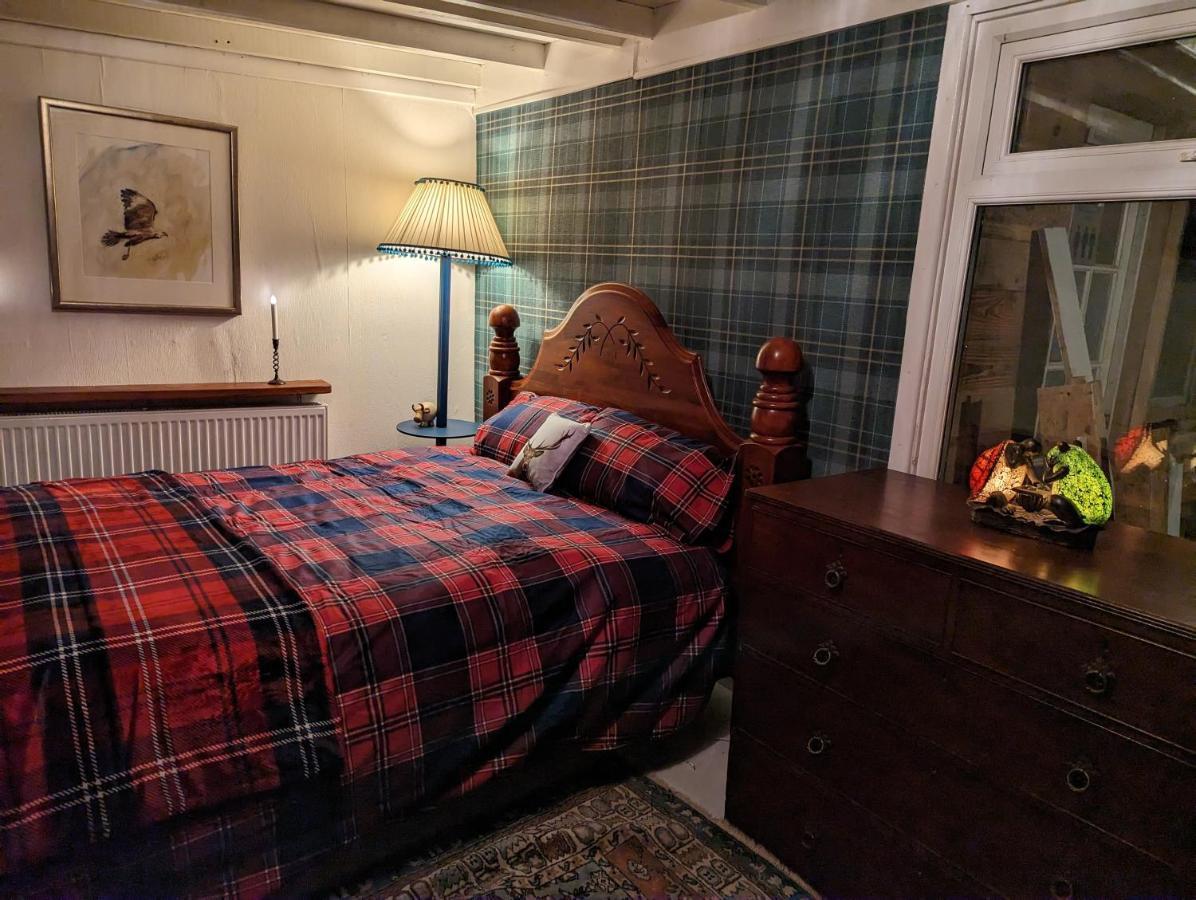 The Old Hay Barn Apartment Bursledon Bagian luar foto